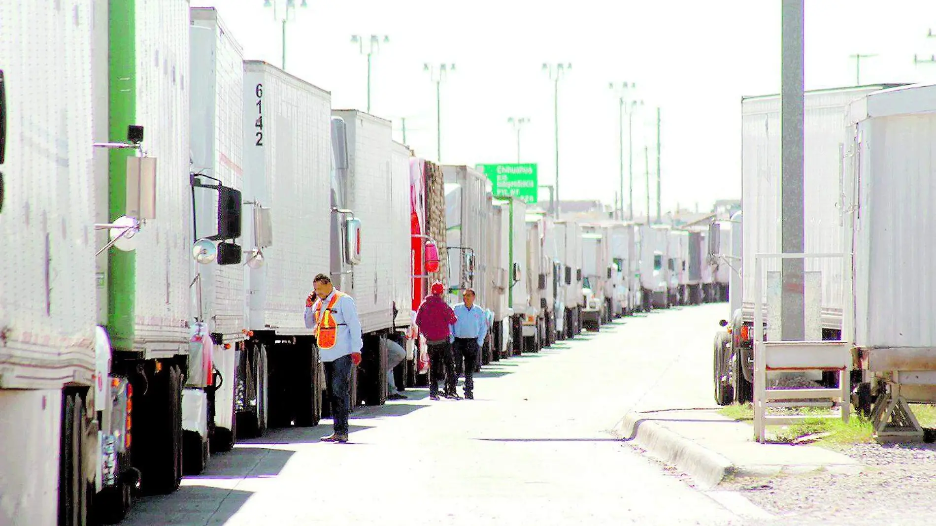 filas trailers puente libre CORREGIDA